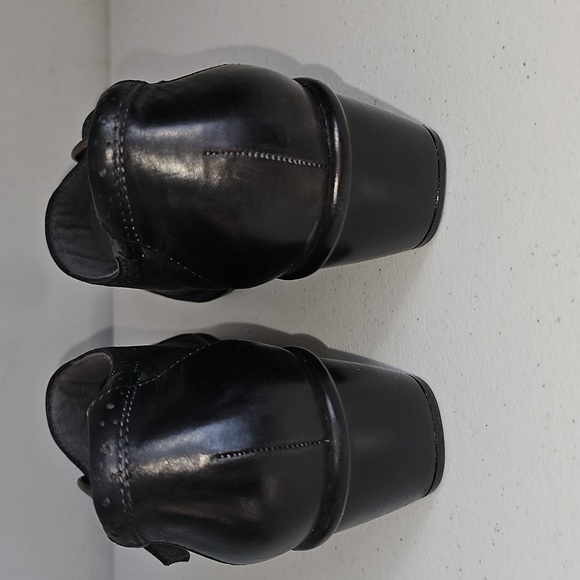 Clarks Bendables Wyld Mambo Mary Janes Black Buckle cutouts Size 8M VGUC Comfort - Picture 7 of 13